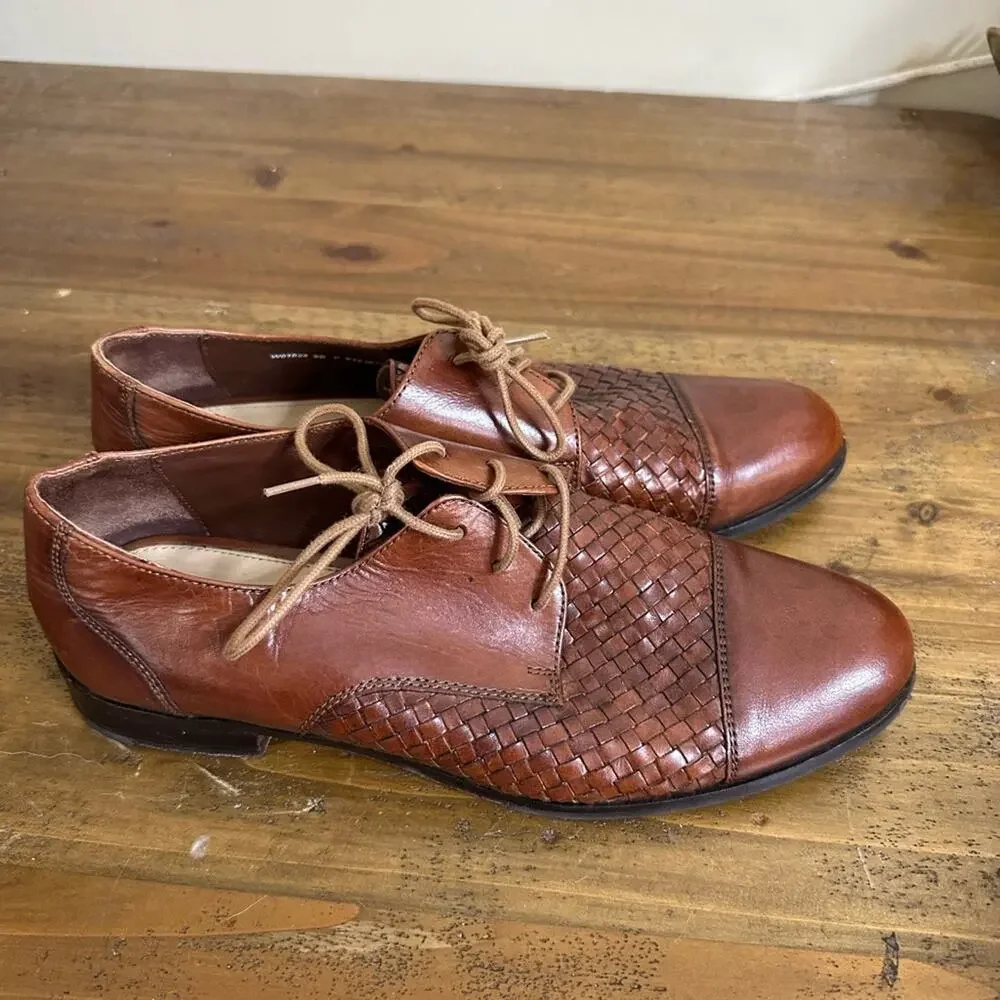 Cole haan Oxford shoes size 9